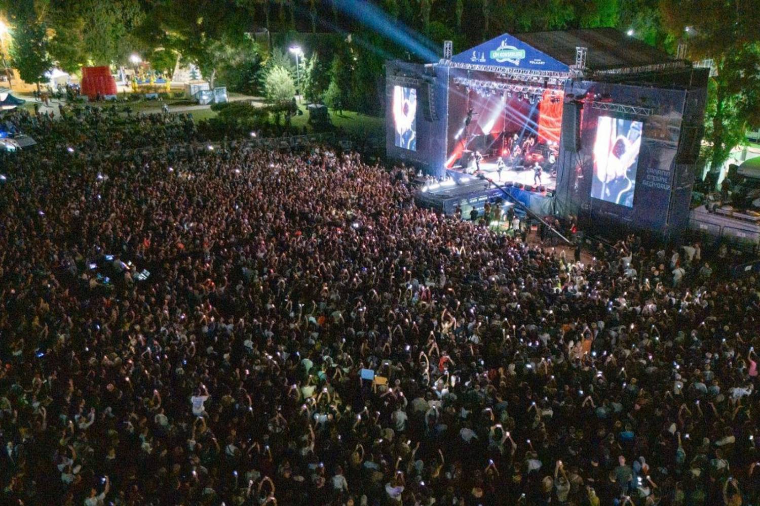 93. İzmir Enternasyonal Fuarı yüz binleri ağırladı
