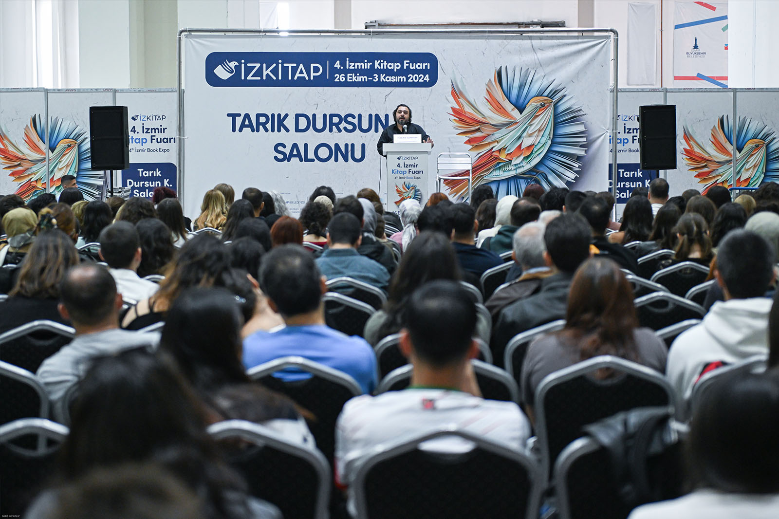 İZKİTAP’a ilk günden yoğun ilgi
